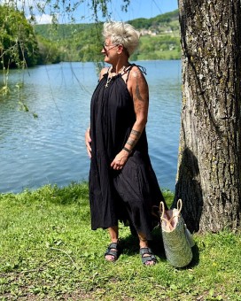 Robe PALOMA noir Laraethnics 1