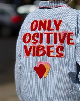 Chemise VIBES bleu - Boutique La Chamade